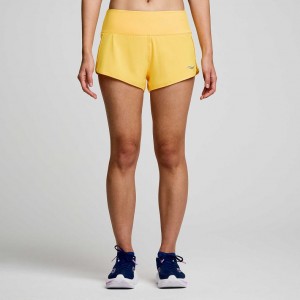 Yellow Saucony Outpace 2.5" Split Women's Shorts | EGYPT JWQHNR